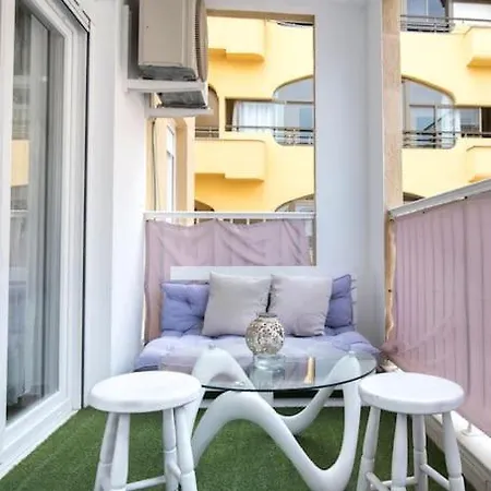 아파트 Piso Reformado Cerca De La Playa Y El Supermercado 쿠엘라